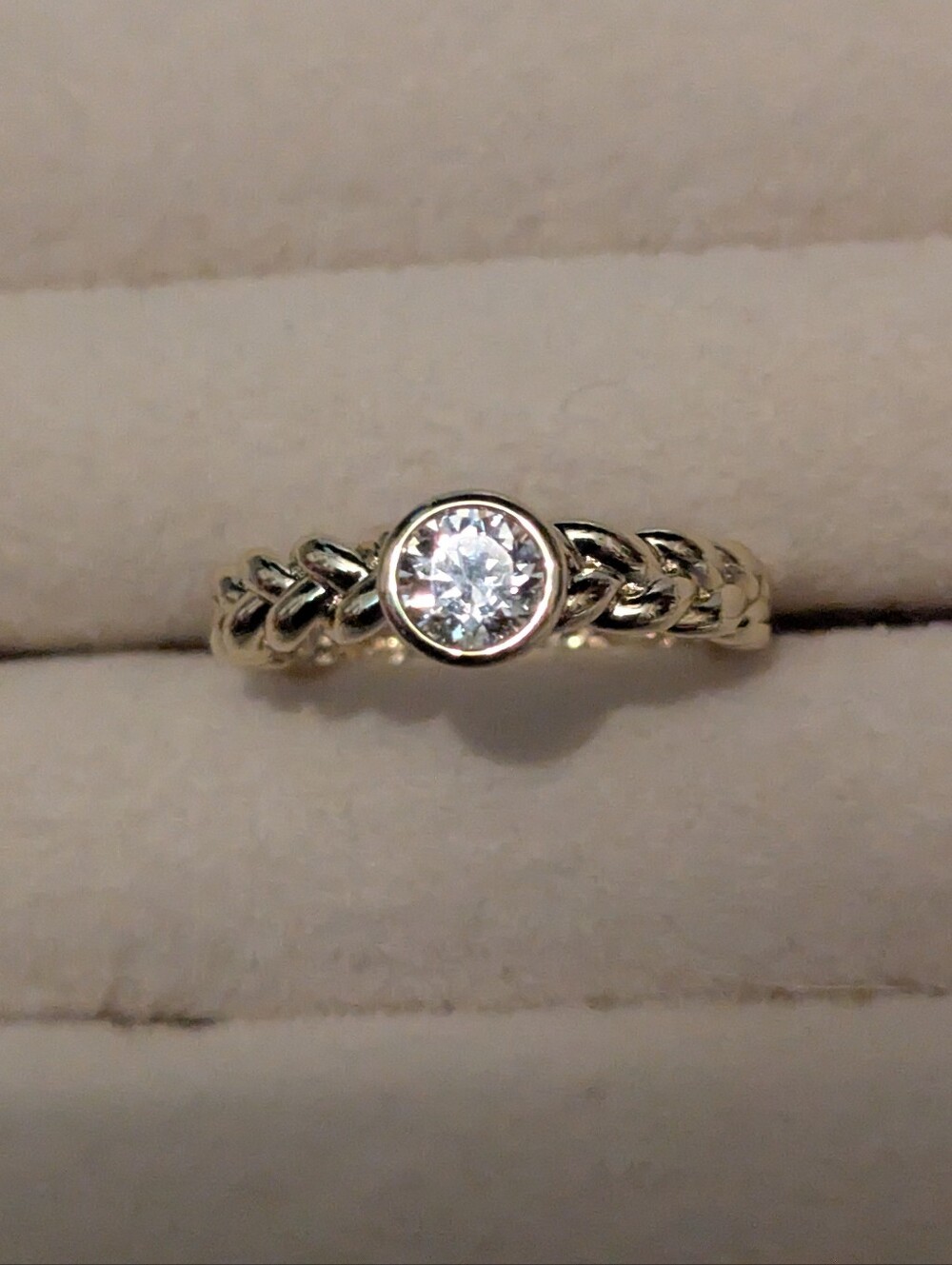 18kt Gold Plated Beaded Braided Band Ring – AAA CZ – Size 7 W62926-1A